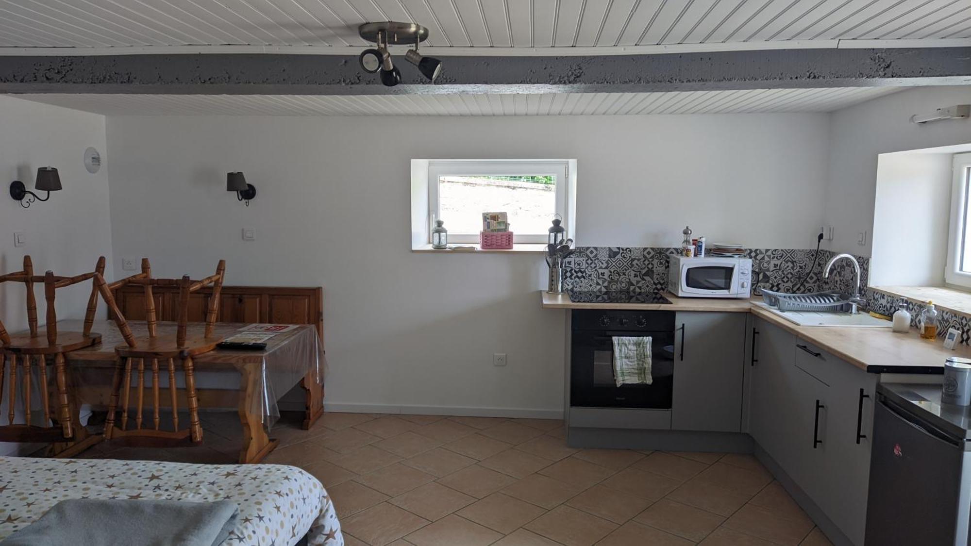 Studio A La Campagne Dans Corps De Ferme Renovee Chancey Room photo